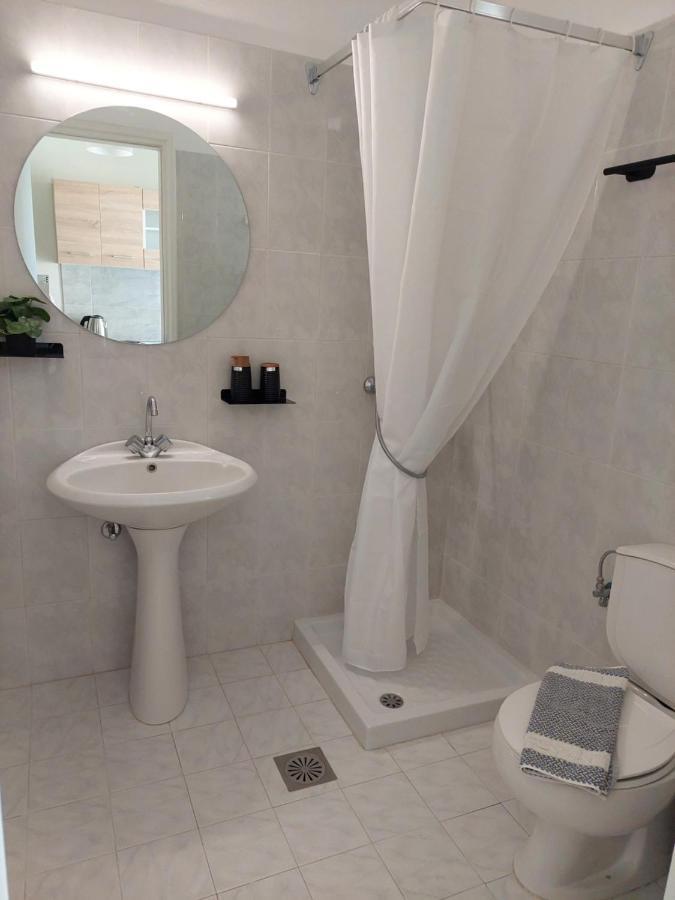 Stacy'S Studios Кремасти Экстерьер фото